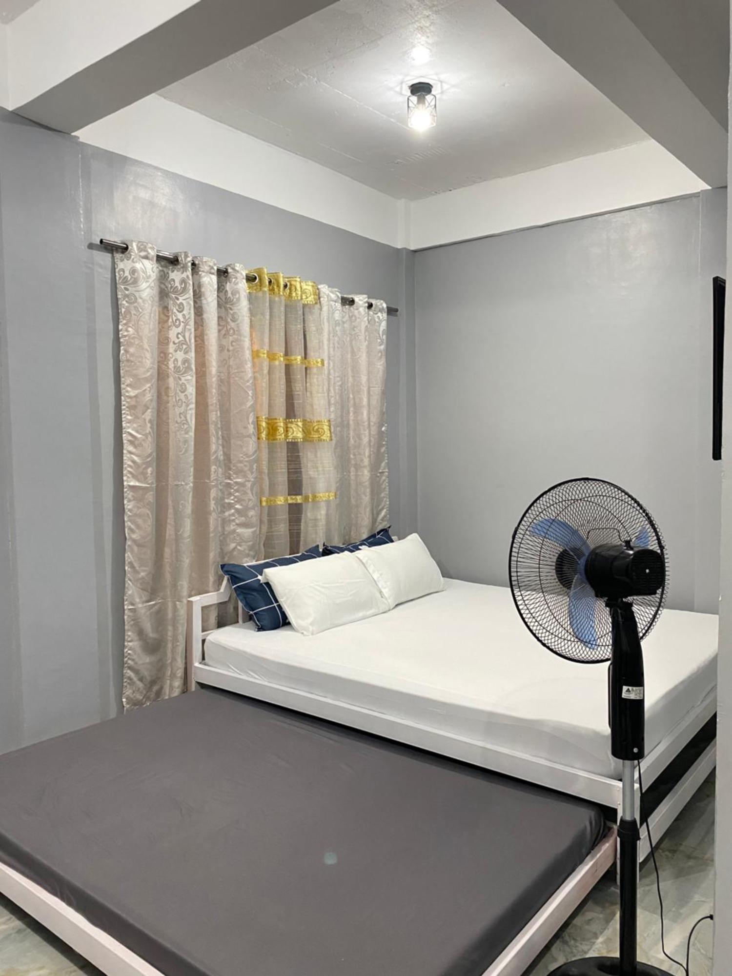 Maicaellas Transient Room Đảo Đảo Coron Ngoại thất bức ảnh